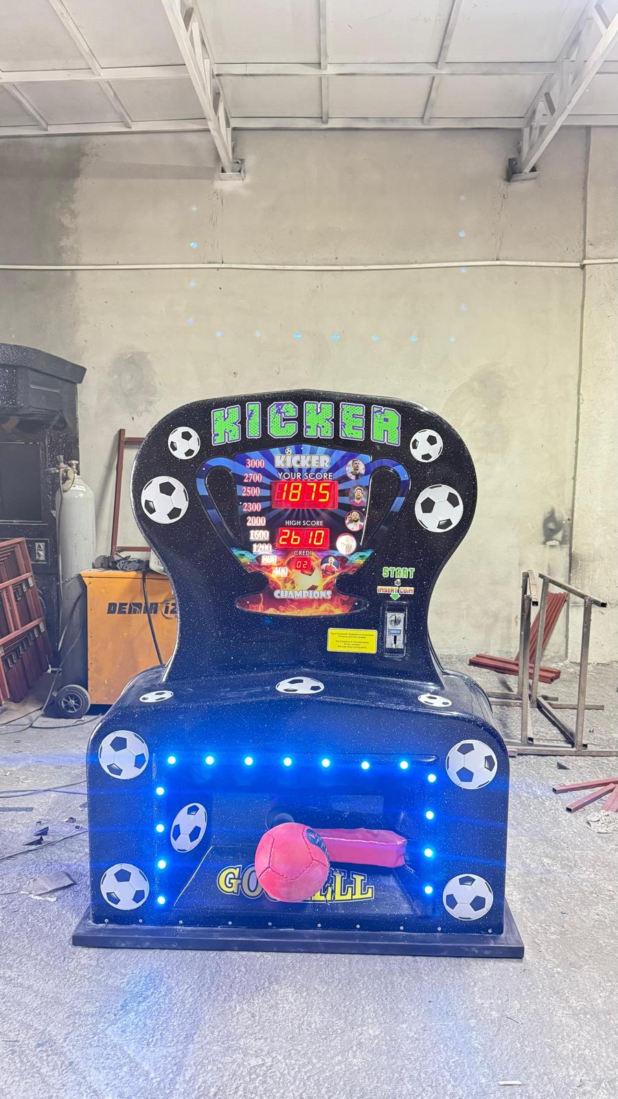 Kicker Kicking Game Machine